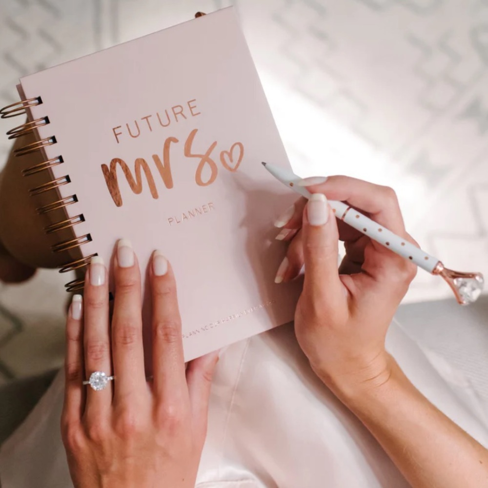Miss to Mrs Box Bundle 4 Piece Set